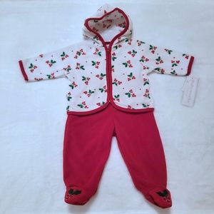 NWT BABYWORKS ♡ Sweet 2pc Christmas Holly Berry Fleece Embroidered Outfit 0-3M